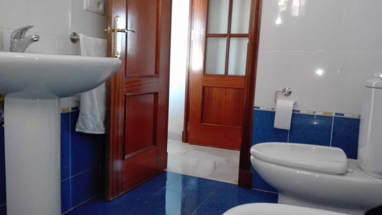 Atico Con Terraza En Centro-Playa Lägenhet Sanlúcar de Barrameda Exteriör bild